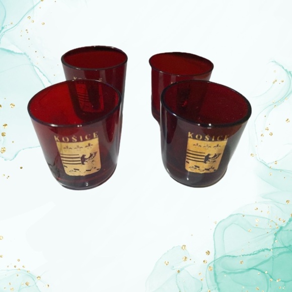 Košice miniature rocks glasses, red, quantity (4), one has a tiny chip on edge. - Picture 1 of 9